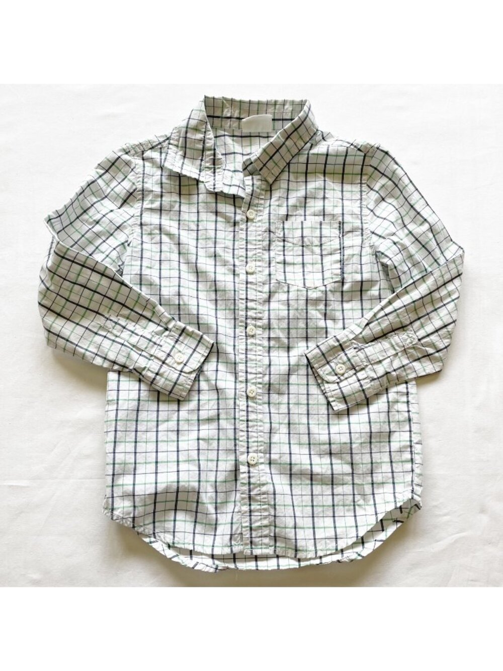 Boys Crazy 8 Green & Navy Plaid Button-Down Shirt Size S (5-6) Long Sleeves